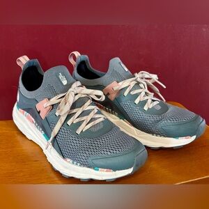 The North Face Womens Vectiv Hypnum Hiking Shoes Trail Running Blue Pink Sz 8.5